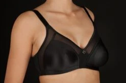 Reggiseno Senza Ferretto Coppa D Selene Art.Estela 8 Reggiseno Senza Ferretto Coppa D Selene Art.Estela -Negozio al dettaglio Intimo-Outlet estela negro 17w6430