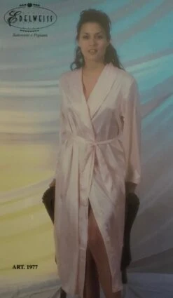 Vestaglia Donna Raso Boselli Edelweiss 1977 Fine Serie Special Price -Negozio al dettaglio Intimo-Outlet thumbnail photo 2020 10 29 15 25 14